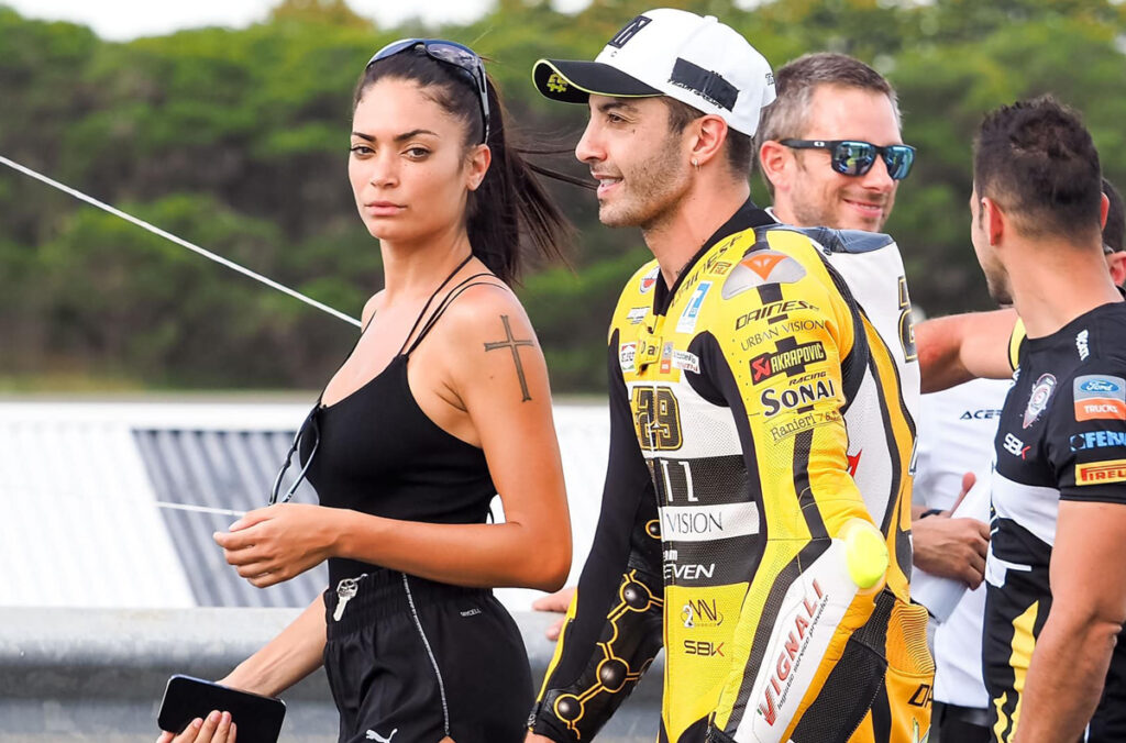 Superbike Phillip Island, Andrea Iannone « Je veux profiter de chaque instant » Andrea Iannone, Elodie, Superbike