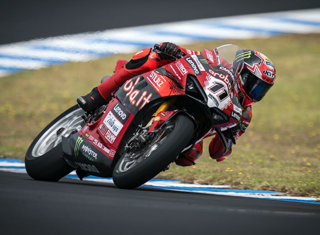 Superbike Phillip Island : Bulega cette Superpole, Iannone dans la foulée ! Superbike Phillip Island : Bulega cette Superpole, Iannone dans la foulée !