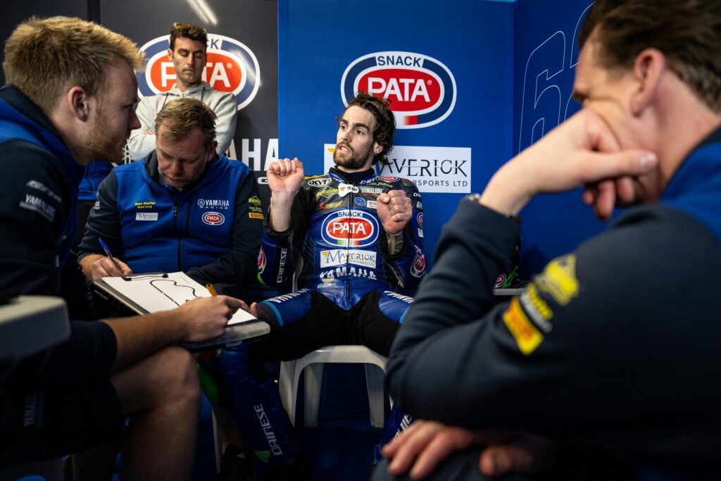 Supersport Phillip Island, Stefano Manzi « J’aimerais faire mieux que troisième » Stefano Manzi, Ten Kate, Supersport