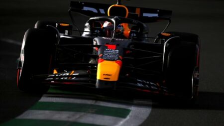 Formule 1 : Max Verstappen encore une pole stratosphérique, Ferrari au premier rang