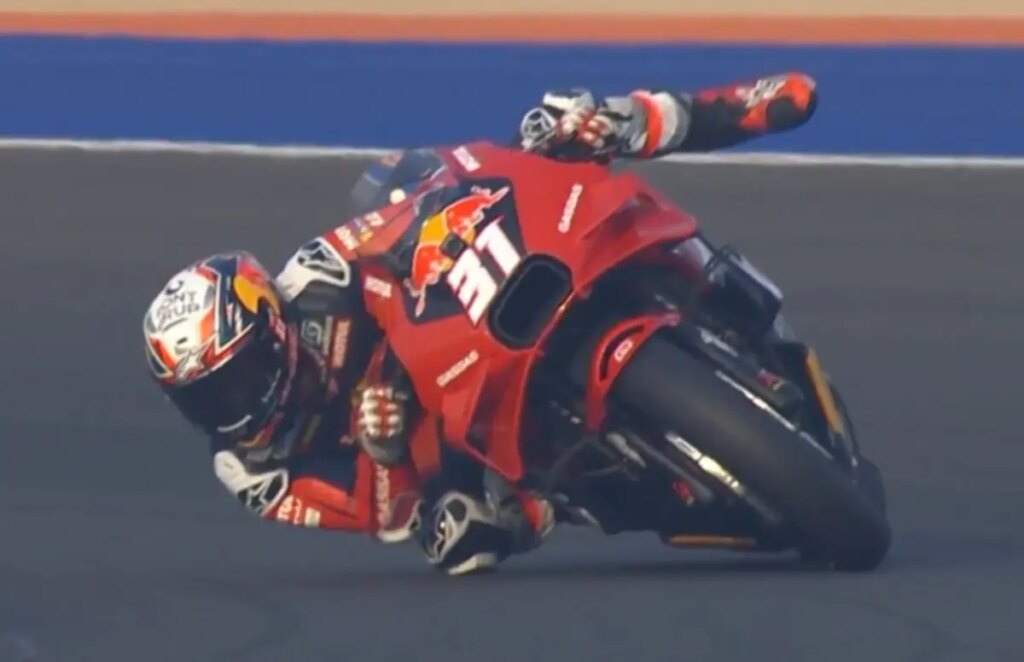 MotoGP Qatar, Essais 1 : Acosta 3ème avec du spectacle, attention aussi à Marquez acosta-fp1-risk2-motogp-qatar
