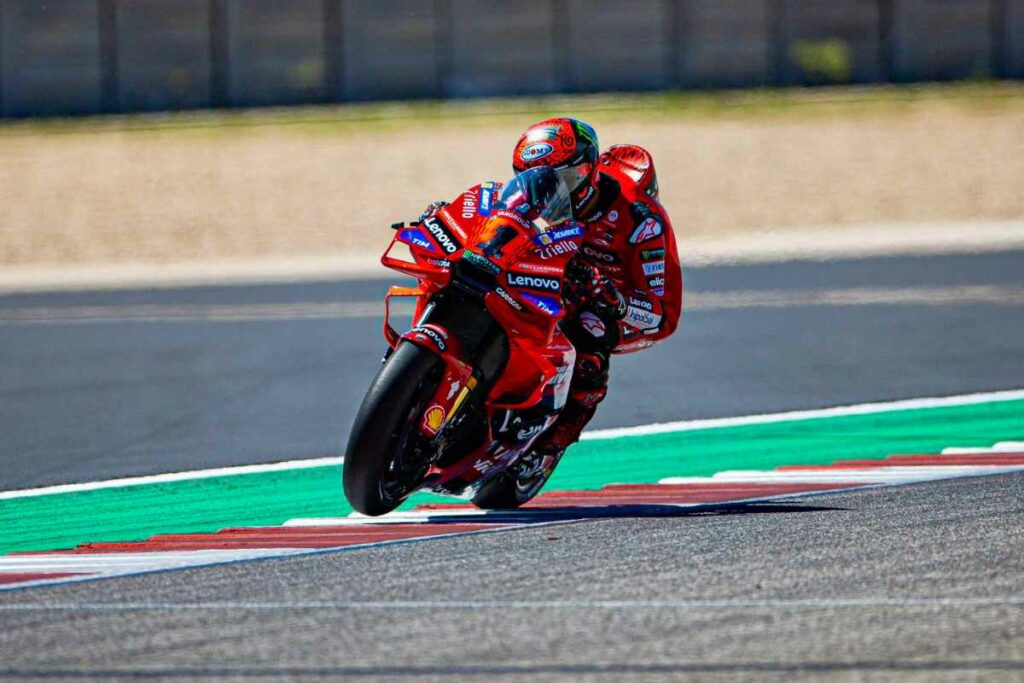 MotoGP, Bagnaia sans paix à Austin : “Il arrive toujours quelque chose” MotoGP Austin Pecco Bagnaia