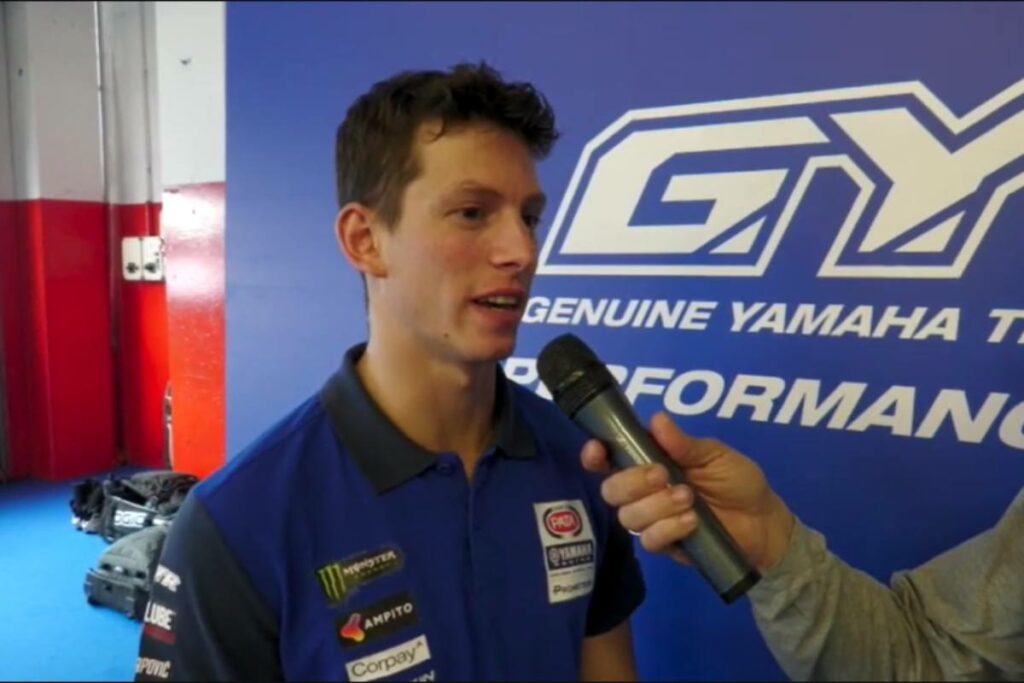 Superbike, Andrea Locatelli : « Bulega et Iannone ? J’essaie de garder une longueur d’avance sur les deux” Superbike Andrea Locatelli Yamaha