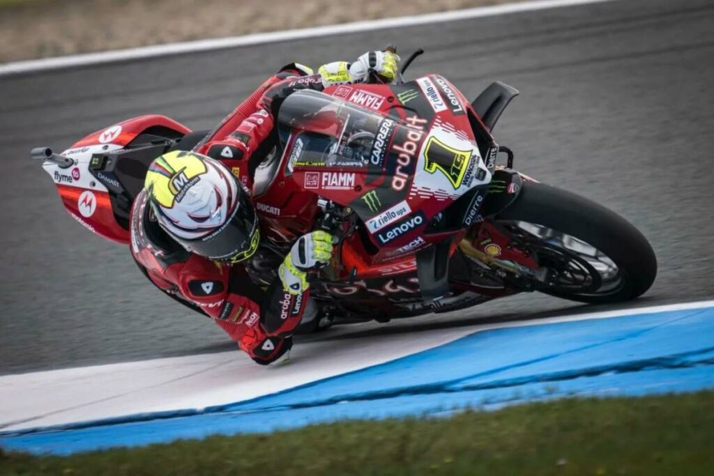 Superbike Assen, Alvaro Bautista : « Je m’attends à des bagarres et des controverses » Superbike Alvaro Bautista