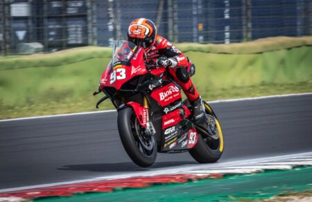 Roberto Mercandelli battuto solo al penultimo giro da Michele Pirro in Gara 1 del CIV Superbike a Vallelunga: sentimenti contrastanti per il rookie di Broncos Ducati