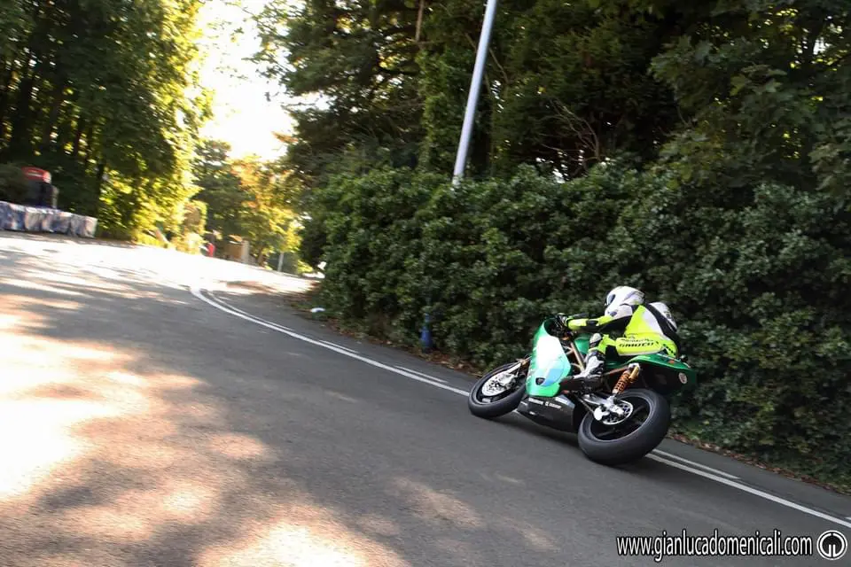 Francesco Curinga « Course contre la montre pour participer au TT » Francesco Curinga