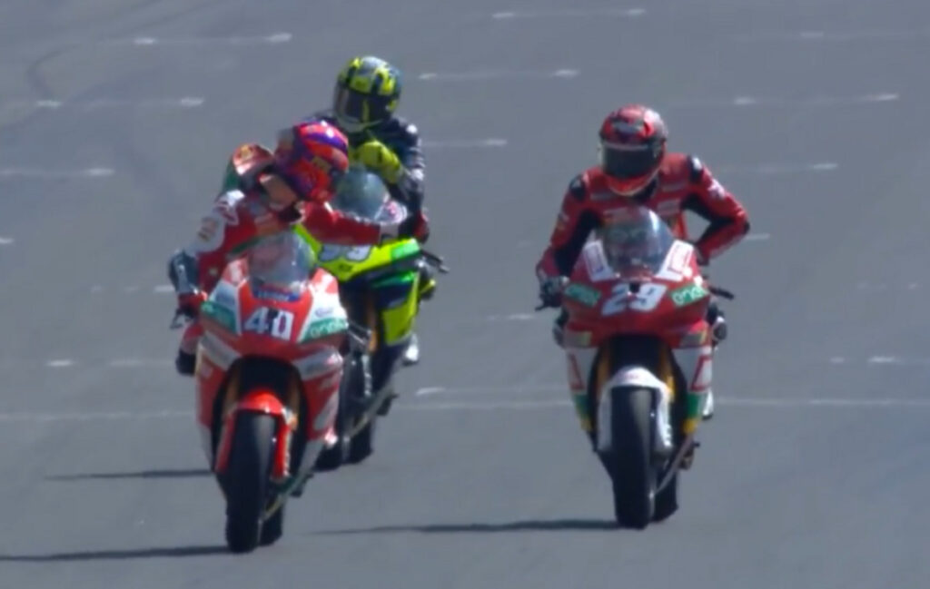 MotoE Le Mans, Course 2 : Spinelli en photo finish devant Casadei motoe-gara2-le-mans