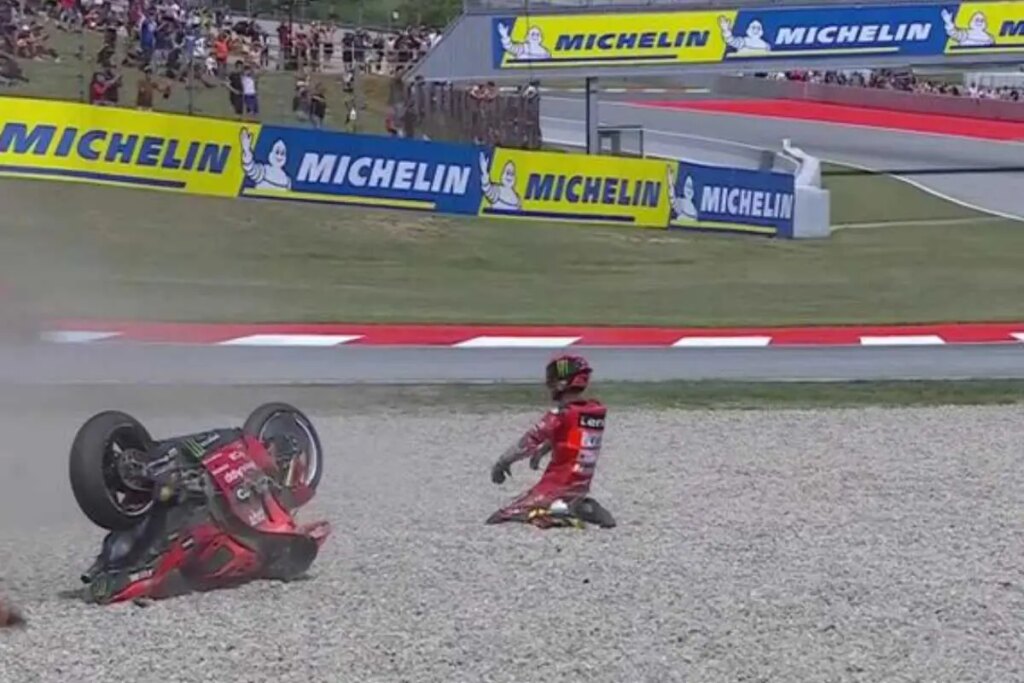 Pecco Bagnaia, encore une occasion gâchée : “Je n’attaquais pas, grip désastreux” MotoGP Barcellona Sprint Pecco Bagnaia