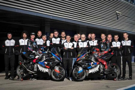 Superbike, BMW : pourquoi avoir une équipe d’essais est si important Superbike BMW test team Guintoli Smith