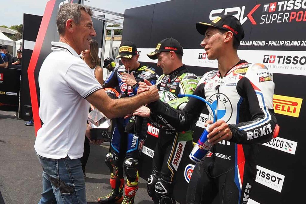Superbike, Razgatlioglu comme Haga : Corser explique pourquoi Superbike Razgatlioglu Haga Corser