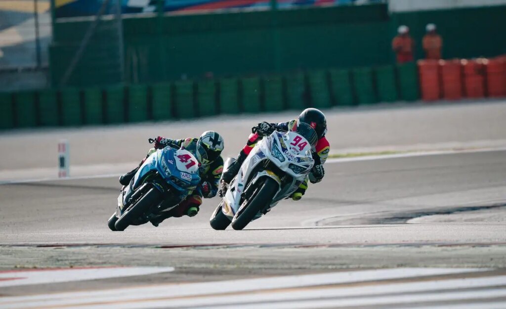 Championnat d’Europe féminin et CIV Femminile sur la piste de Crémone : le tour de force des coureuses Women’s European Championship e CIV Femminile a Cremona con tante pilote chiamate agli straordinari tra impegni a livello nazionale ed internazionale. Intanto Natalia Rivera firma la pole