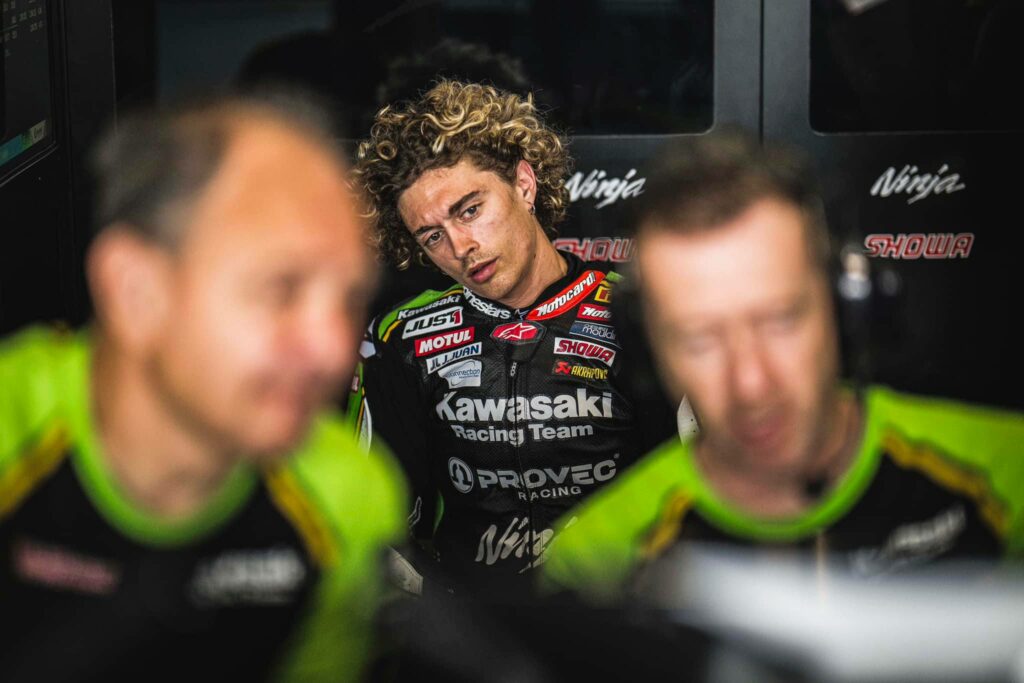 Essai Superbike, Axel Bassani s’enthousiasme “Je suis content, j’arrive” Axel Bassani Superbike