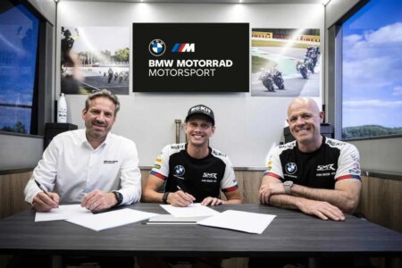 Superbike BMW van der Mark team Bonovo