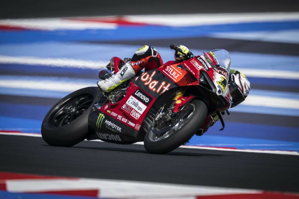 Superbike, Bautista demande un effort à Ducati : “De la part d’Igna, nous avons besoin d’une solution” Superbike Misano Alvaro Bautista
