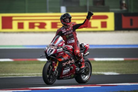 Superbike, Bulega : « La pression ? Vous le ressentez si les résultats sont négatifs” Superbike Misano Nicolò Bulega