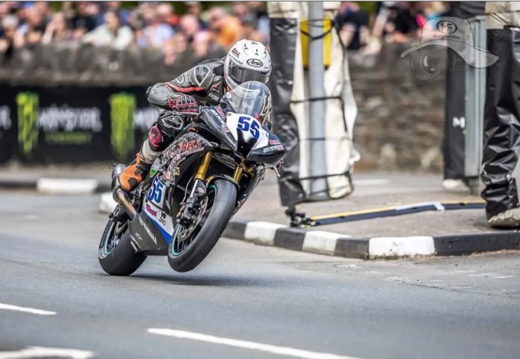 TT 2024 : Jack Petrie fait peur en Supertwin, il est dans une condition stable Jack Petrie, TT 2024