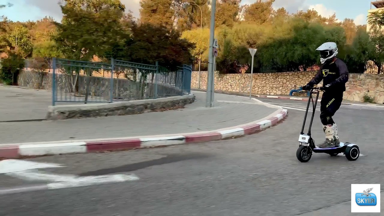 Ultra Fast Electric scooter by Skyer - Ride