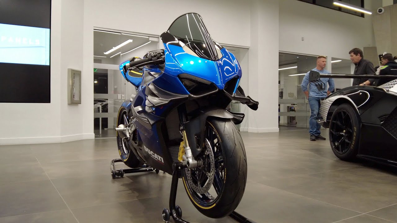 Ducati Superleggera V4J....
