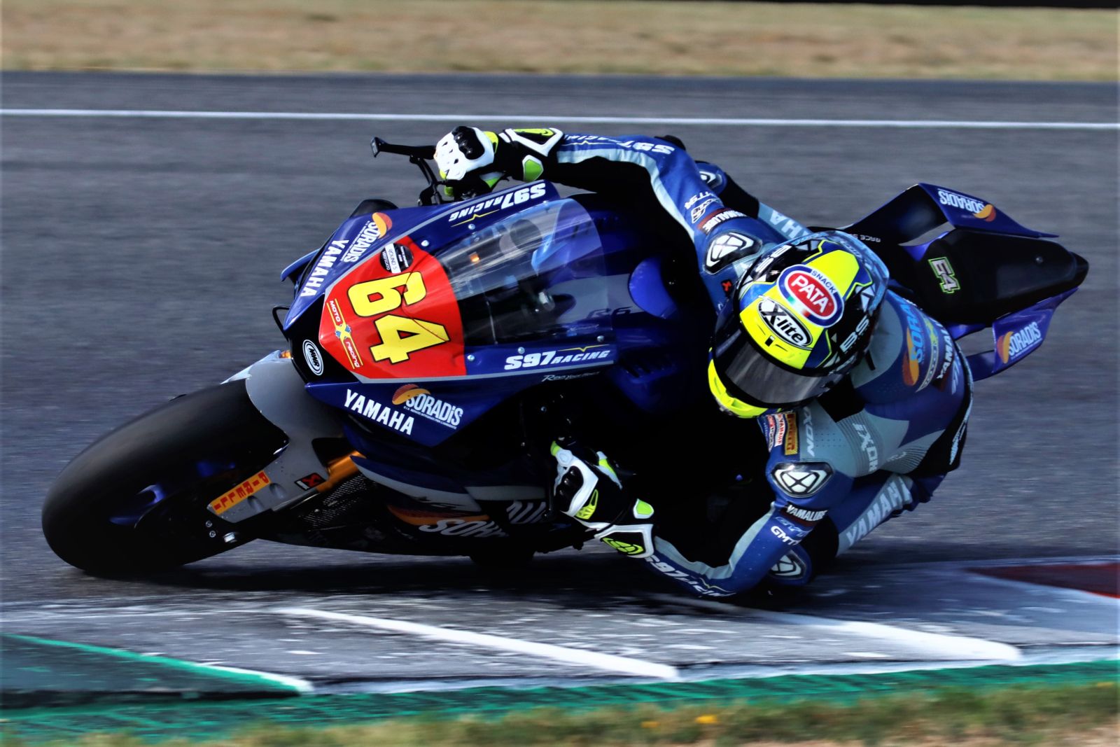 SBK, CIV : Caricasulo ne s’arrête plus dans l’ES600, Patacca premier podium à 17 ans