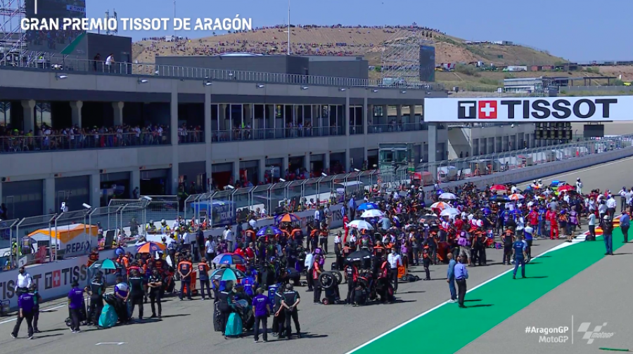 MotoGP: Bagnaia trionfa ad Aragon! Duello stellare con Marquez 2°. Bastianini 6°