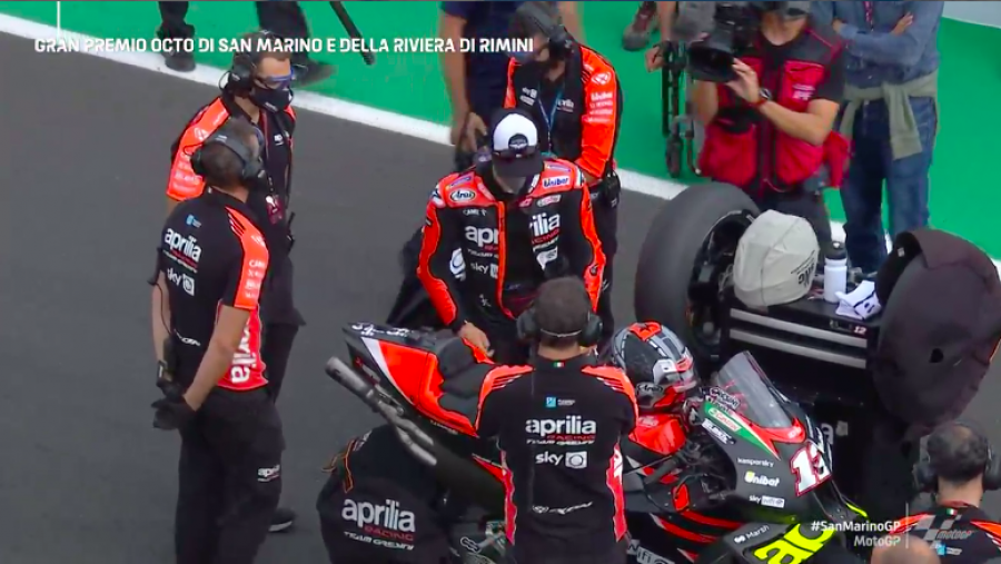 MotoGP: Bagnaia vince ancora! Battuto Quartararo a Misano, Bastianini sul podio