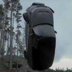 Range Rover Sport SVR dans le nouveau film 007 : le "vol" est réel - VIDEO