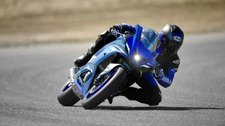 Moto - Test: Verso la prova: Yamaha R7, la supersport per le nuove generazioni