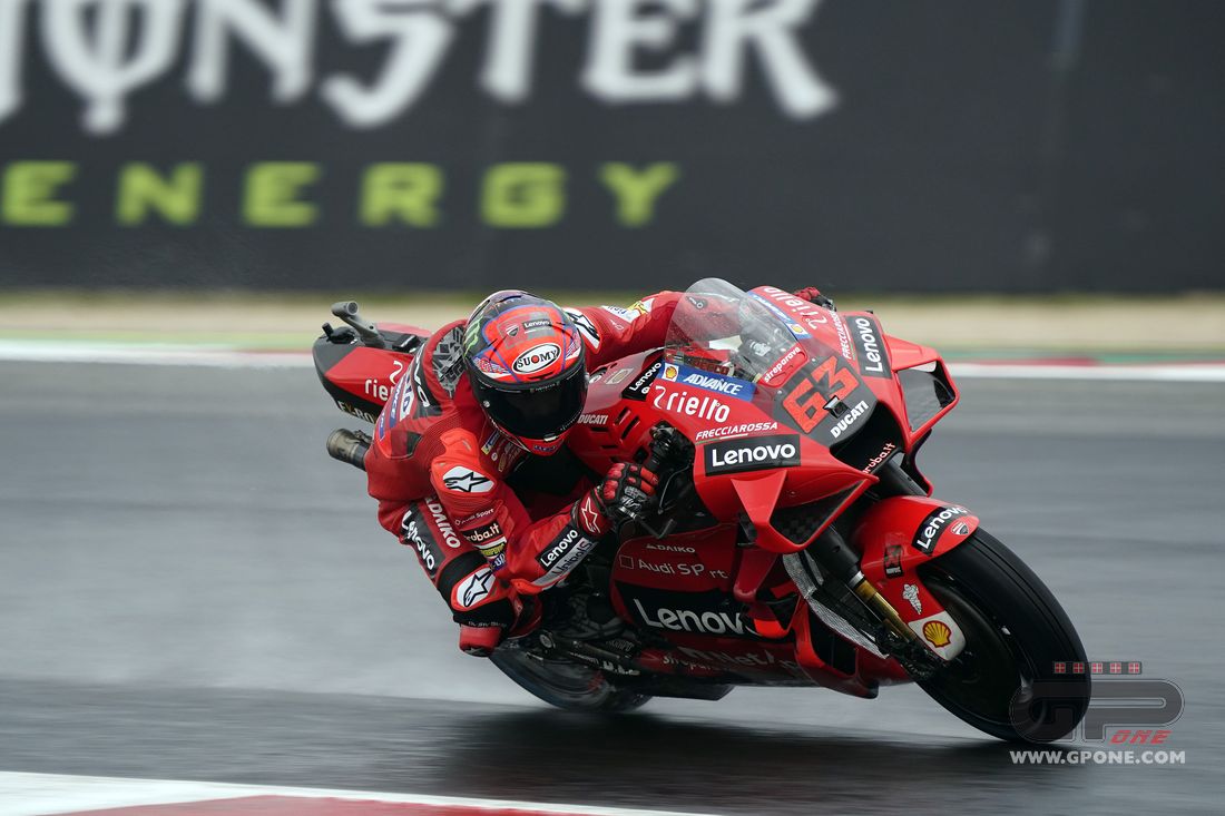 MotoGP, Bagnaia : “Jeu d’équipe ? J’espère que non, après Austin ils m’ont massacré”