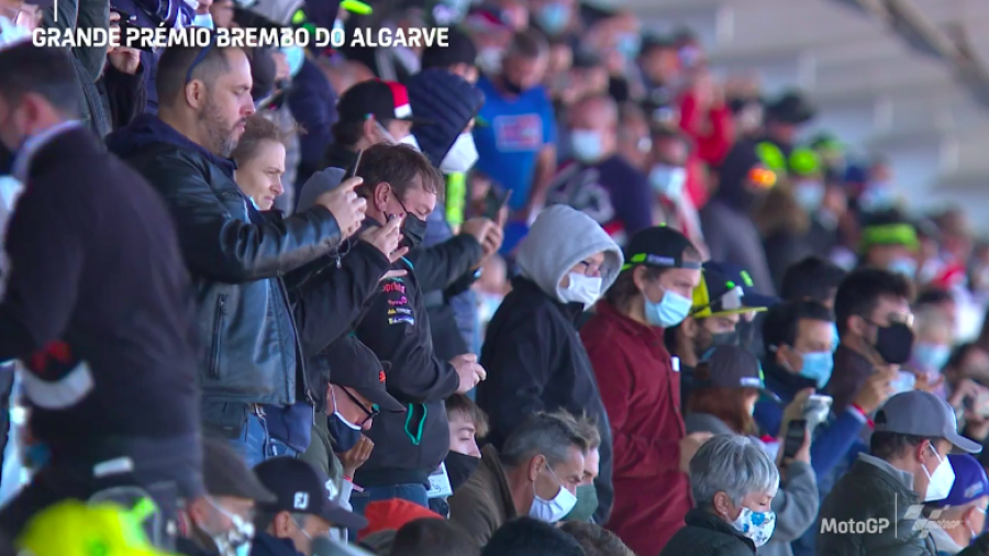 MotoGP: Bagnaia vince a Portimao e regala il titolo Costruttori a Ducati, Quartararo cade