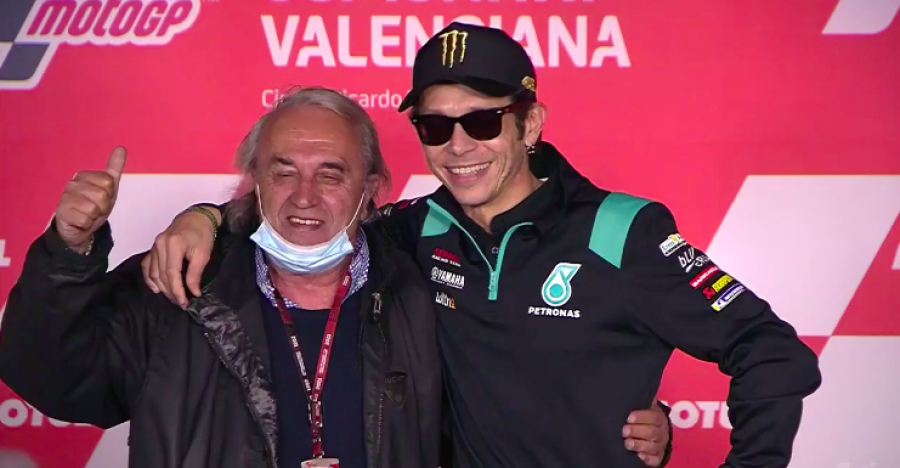 MotoGP: Rossi: "Ora spero che Honda cambi idea e mi regali la 500 del primo titolo"