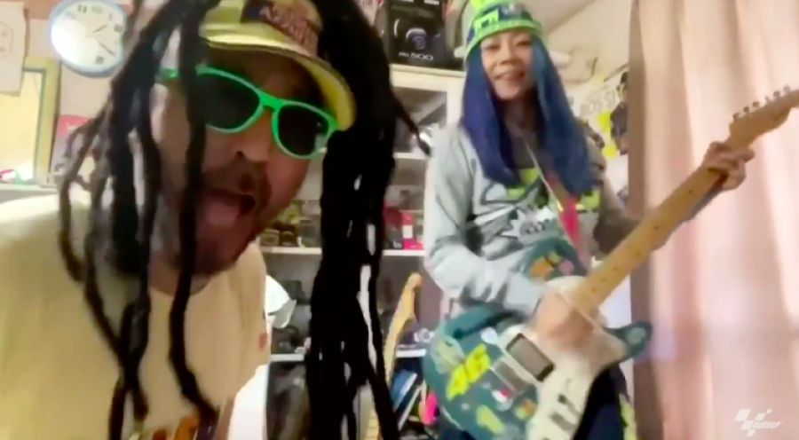 MotoGP: Rossi: "Ora spero che Honda cambi idea e mi regali la 500 del primo titolo"