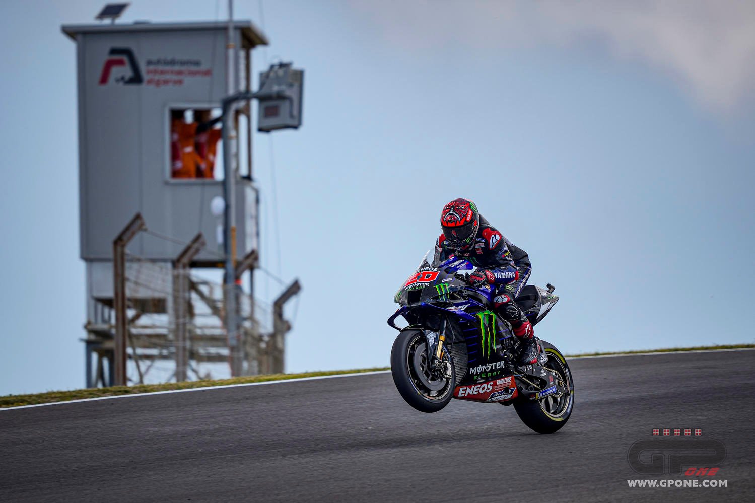 MotoGP, le combat Quartararo Vs Bagnaia continue: Fabio gagne en Fp1 à Portimao