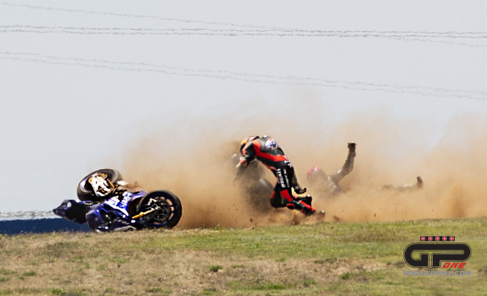 SBK, PHOTOSHOCK Quelle peur !  Jack Miller dépassé à The Bend a mal risqué