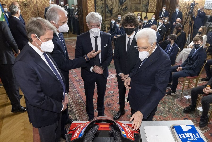 MotoGP: Valentino Rossi con Mattarella: "Una figata, bello conoscere il Presidente"