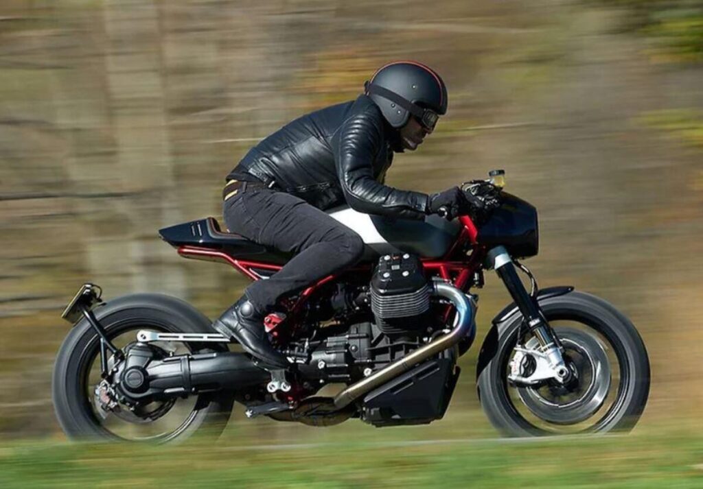 Blacktrack BT-05 Cento : la Moto Guzzi à plus de 120 000 euros