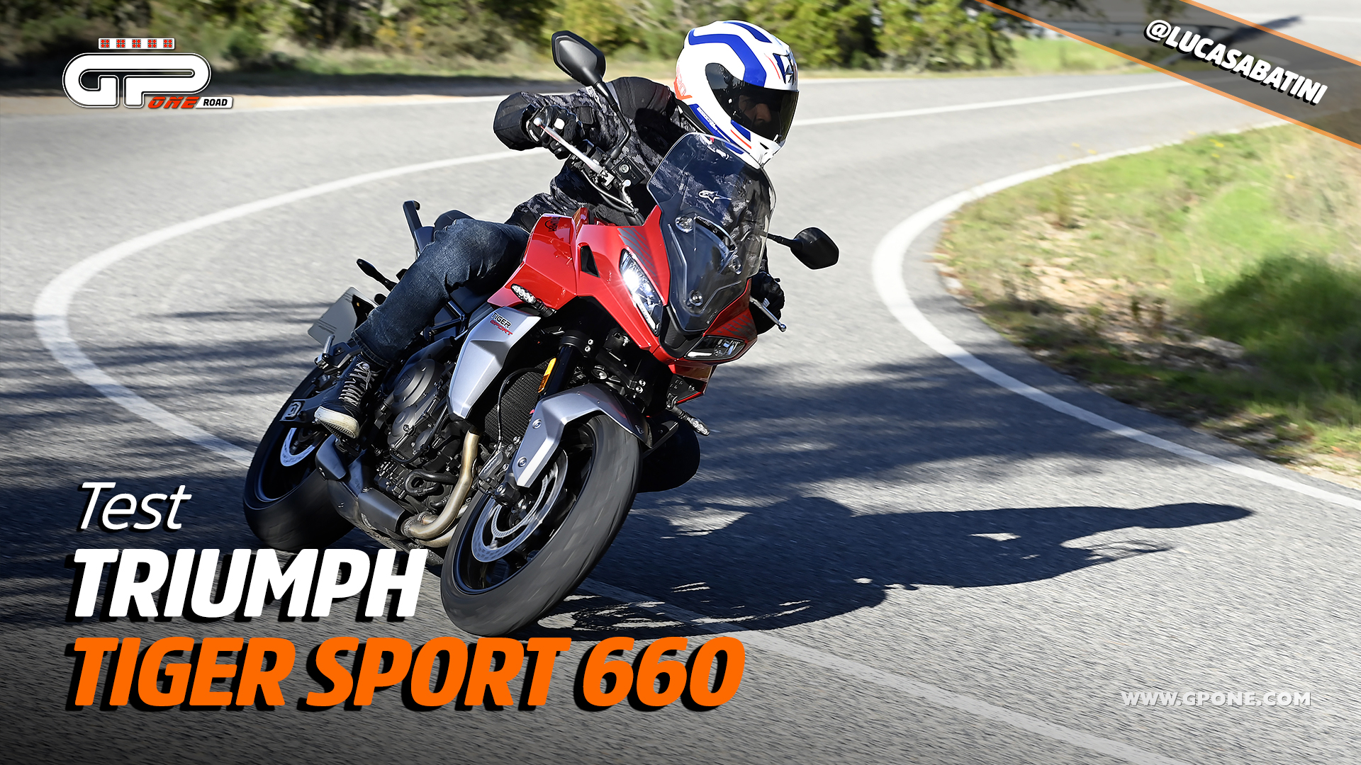 Vidéo Essayez Triumph Tiger Sport 660 : la moyenne touring qui vise haut