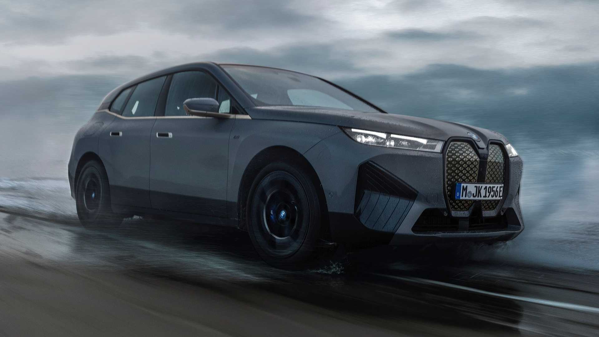 BMW iX M60 : la sportive tout électrique de 619 chevaux !