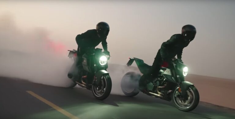 Brabus 1300 R : numéros de cirque avec le cascadeur KTM – VIDEO