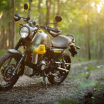 Royal Enfield Scram 411 : l'Himalaya se déshabille et devient scrambler