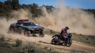 Moto - News: Ducati DesertX et Audi RS Q e-tron ensemble : la VIDEO de la comparaison