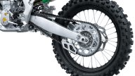 Moto - News: Kawasaki KX250 MY2023 : plus de puissance pour le "petit" cross