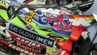 MotoGP : PHOTO - Peace and Love : l'équipe Gresini au Mugello encourage la paix