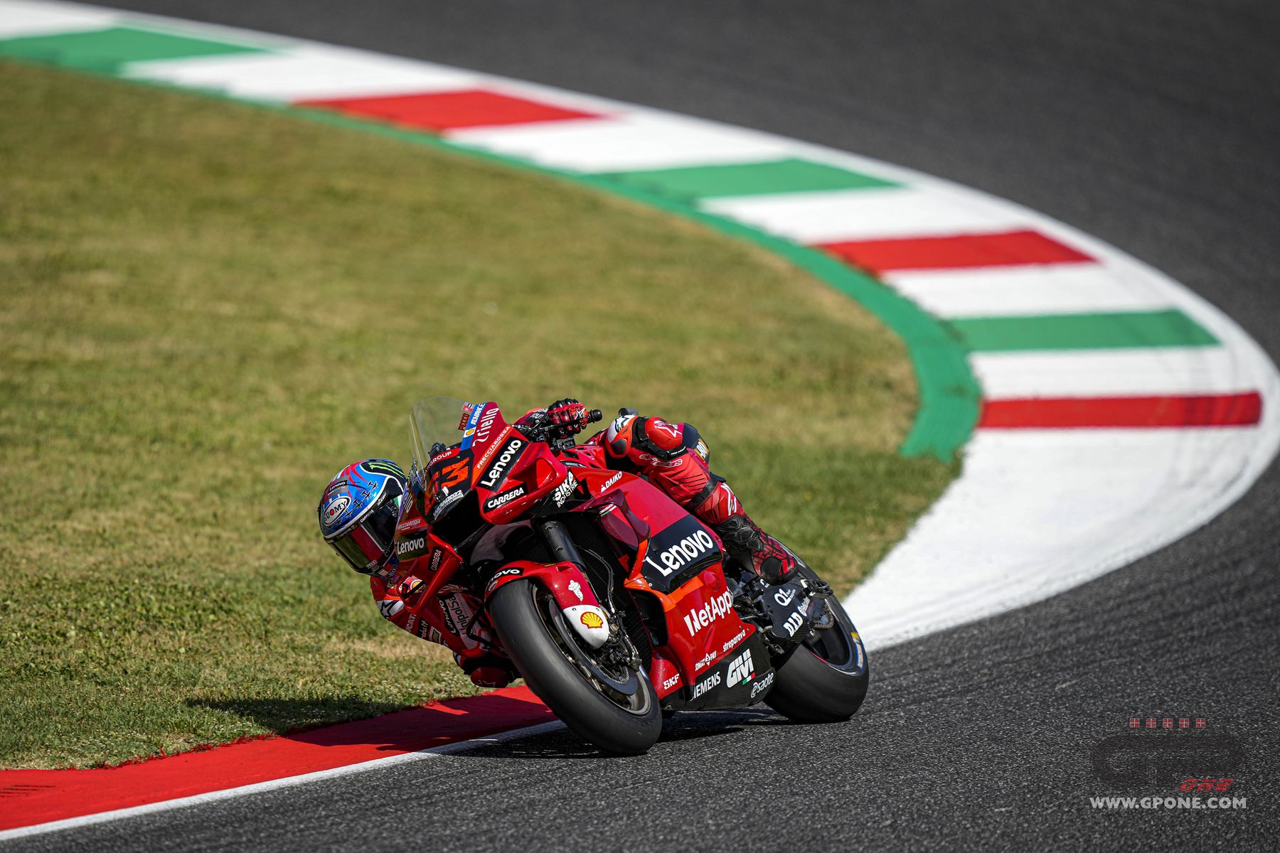 MotoGP, Bagnaia triomphe au Mugello : Quartararo 2e, A.Espargarò 3e.  Chutes de Bastianini