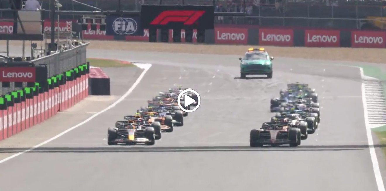 VIDÉO – F1 : Les temps forts de la victoire de Carlos Sainz à Silverstone