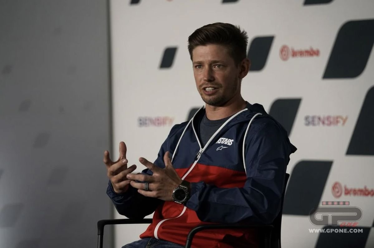 Stoner : “Valentino n’était pas fort maintenant, mais le MotoGP a perdu quelque chose”