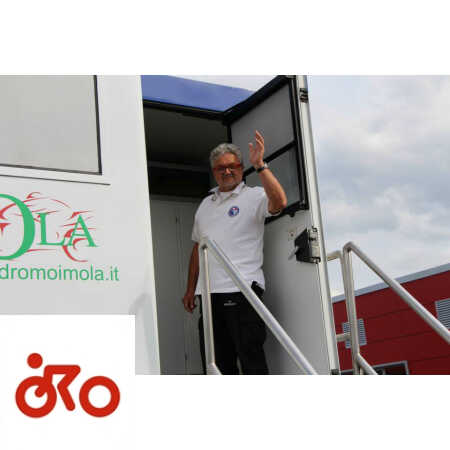 Massimo Corbascio, Clinica Mobile