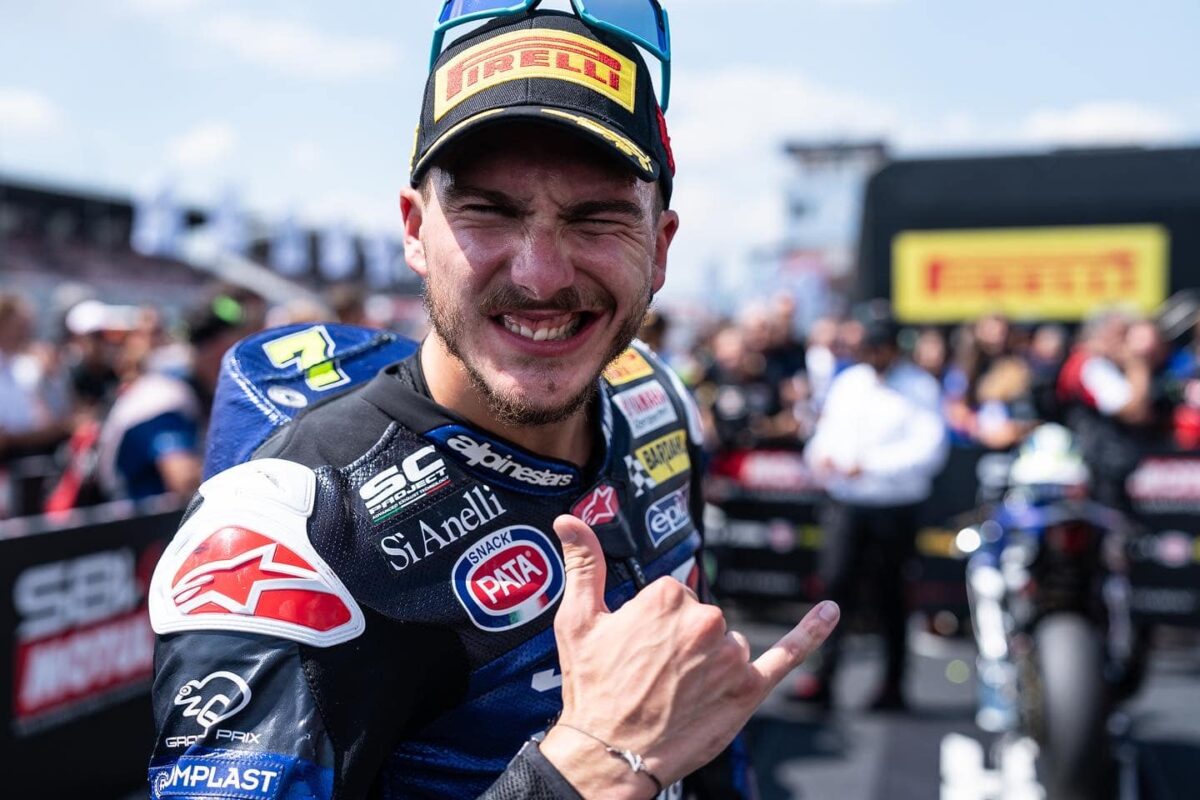 Lorenzo Baldassarri vers le Superbike “J’ai confiance en mon manager et en Yamaha”