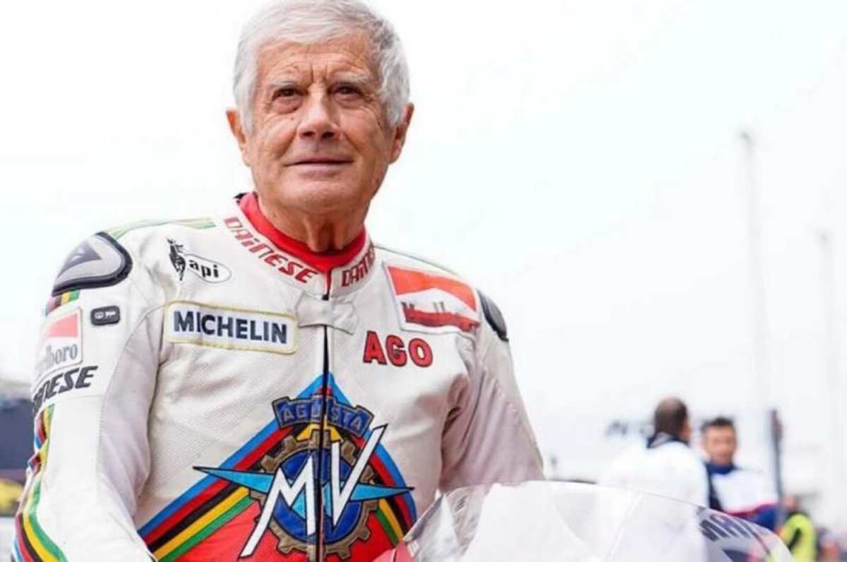 MotoGP présent à Monza : Giacomo Agostini sur la ligne d’arrivée