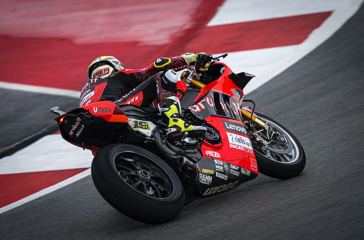 Superbike Catalunya: Alvaro Bautista neuvième symphonie Rea et Toprak à distance