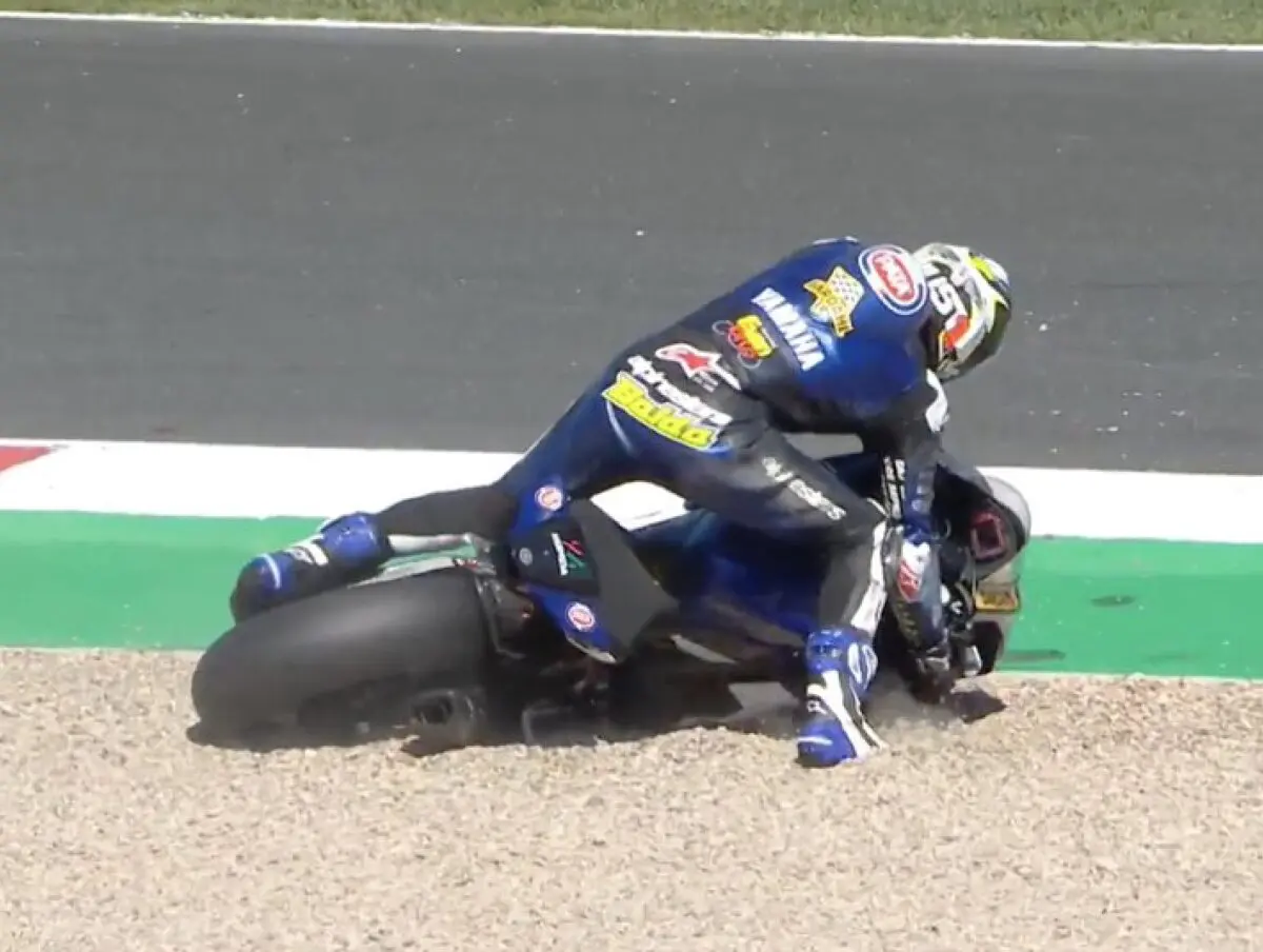 Supersport Magny Cours: Baldassarri que pena!  Aegerter não desconta